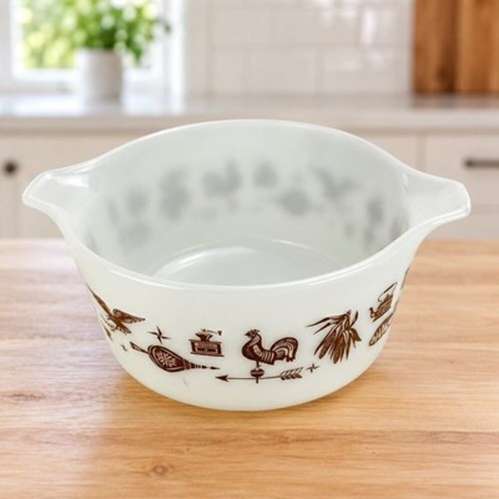 Vintage Pyrex Early American 474-B 1.5 Qt Casserole Dish Brown White No Lid